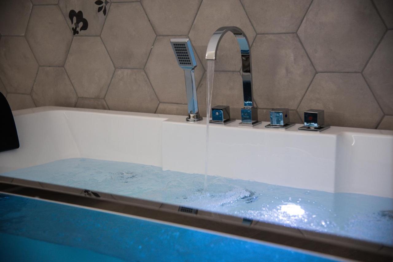 Il Cocchiere Bed & Breakfast Palagianello Ngoại thất bức ảnh